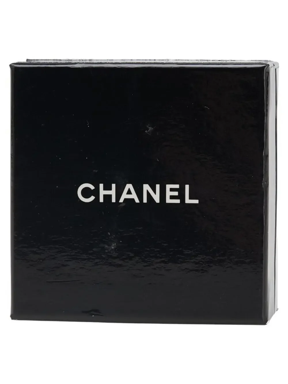 Chanel elevate your